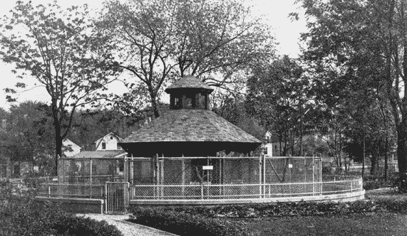 The UM Museum Zoo, c1930's